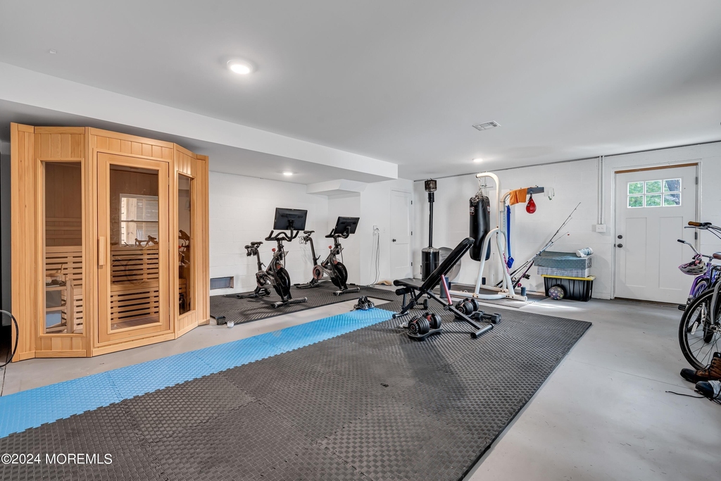 46 Hudson Avenue - Photo 24
