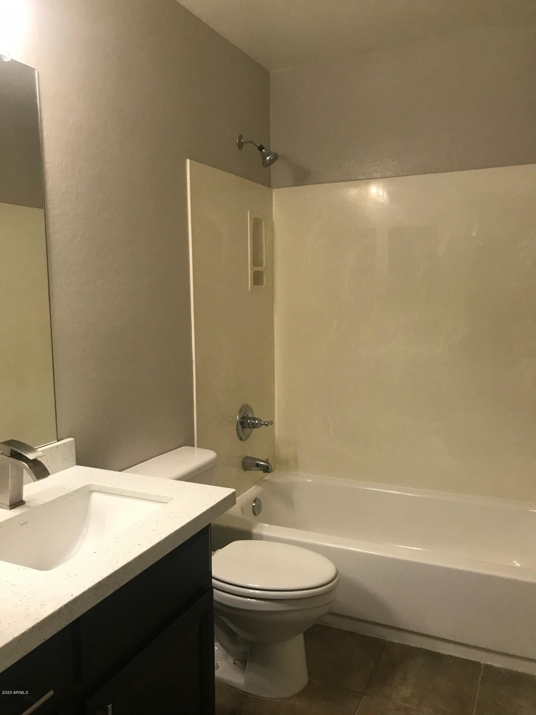 736 S Beck Avenue - Photo 22