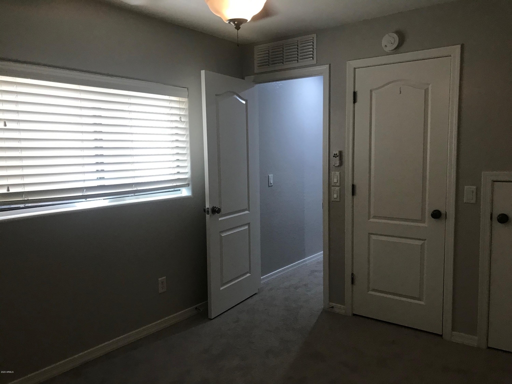 736 S Beck Avenue - Photo 14