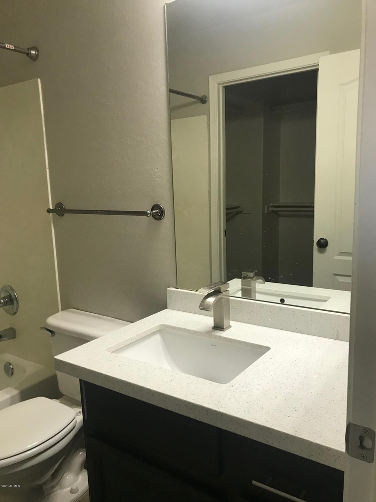 736 S Beck Avenue - Photo 28