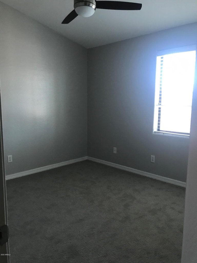 736 S Beck Avenue - Photo 23