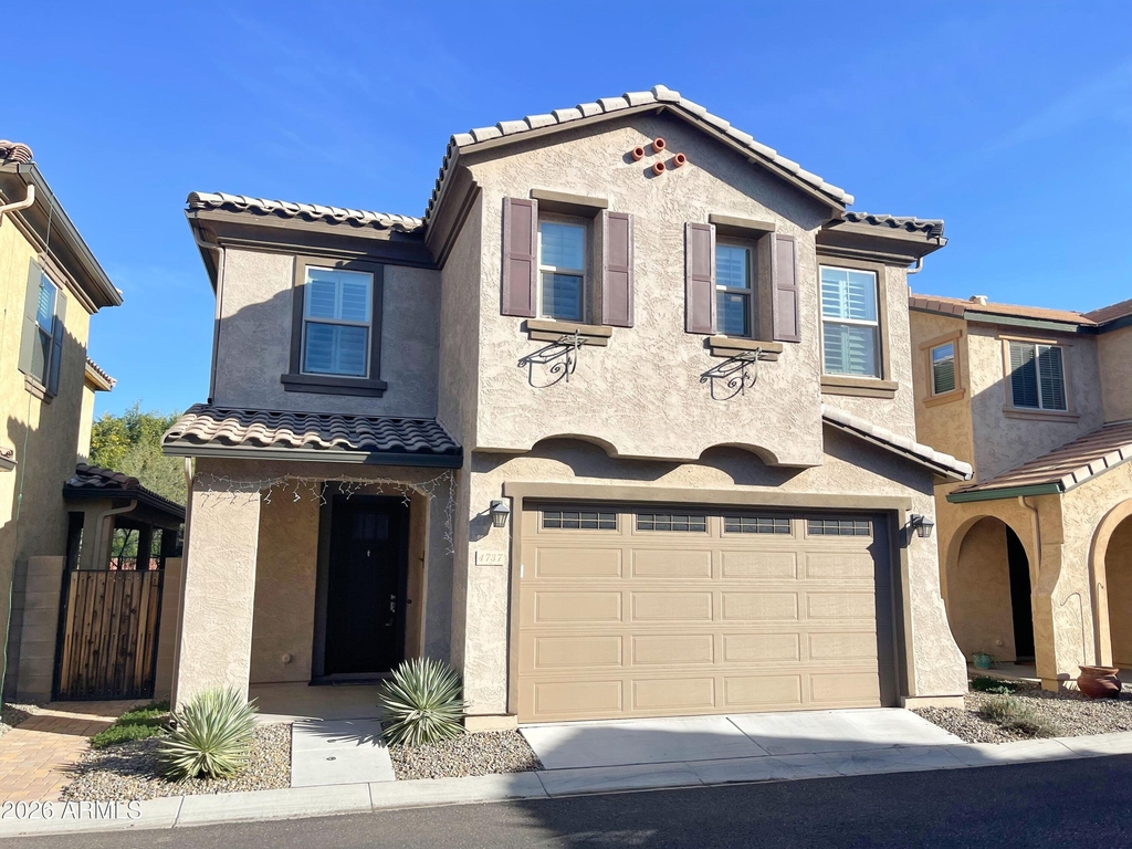 4737 E Betty Elyse Lane - Photo 0