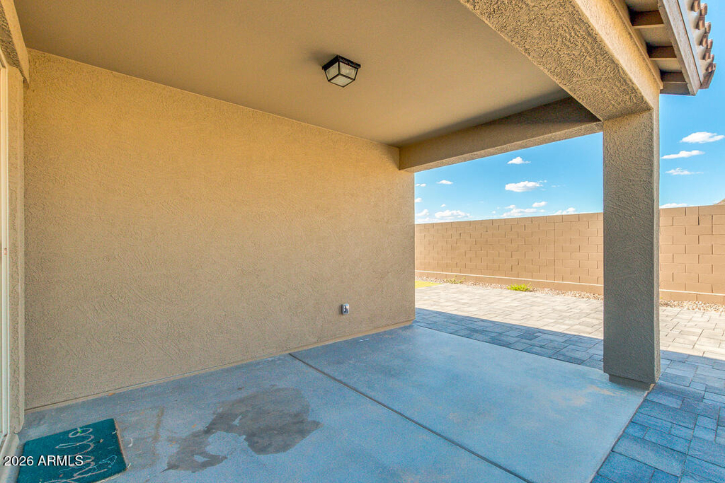 13634 W Briles Road - Photo 32