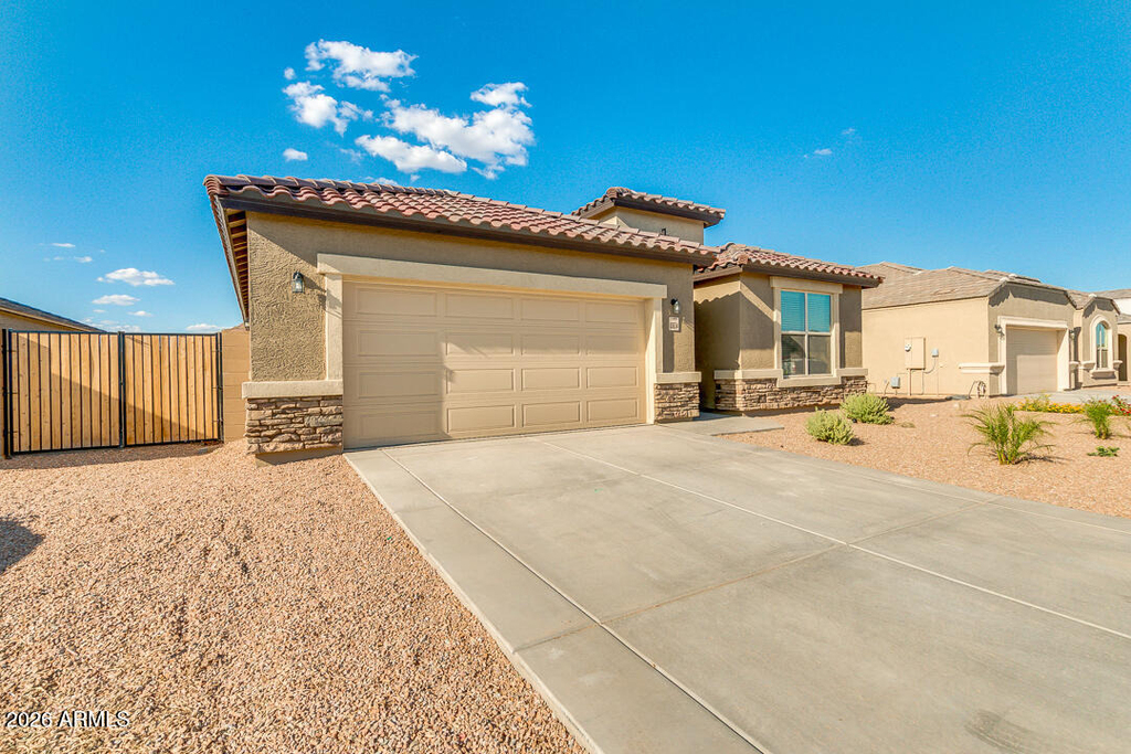 13634 W Briles Road - Photo 1