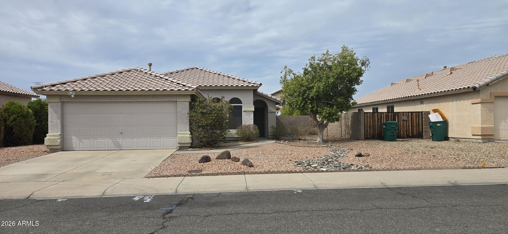 10936 W Vista Avenue - Photo 0