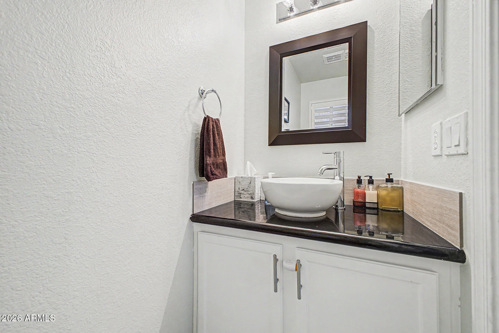15550 N Frank Lloyd Wright Boulevard - Photo 12