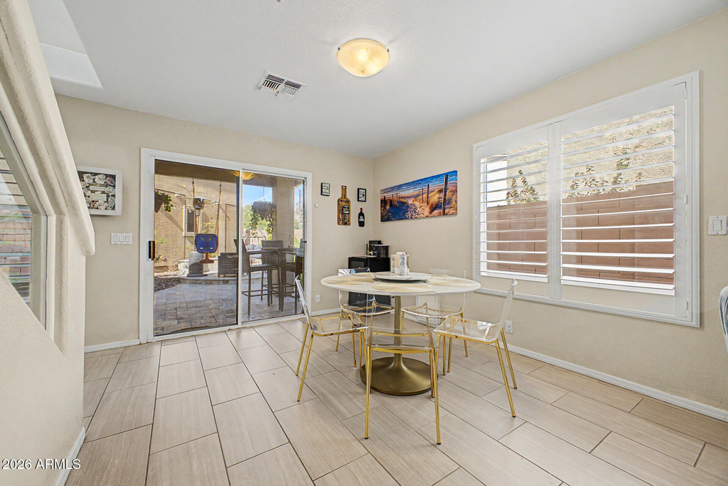 15550 N Frank Lloyd Wright Boulevard - Photo 7