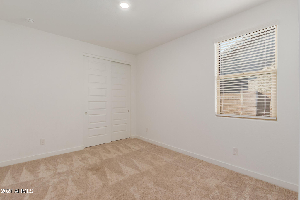 8911 W Solano Drive - Photo 25