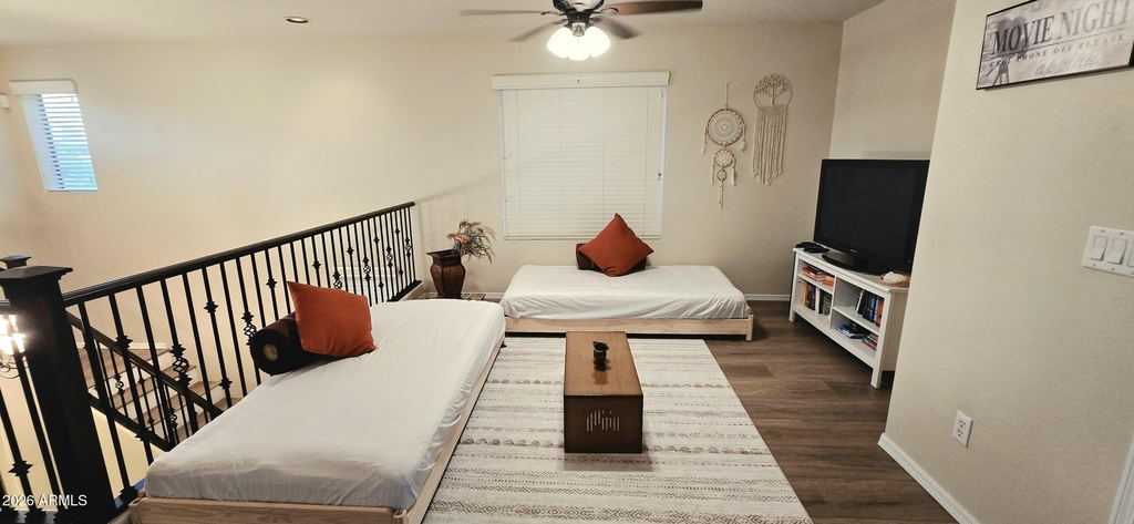 121 W Hackberry Drive - Photo 9
