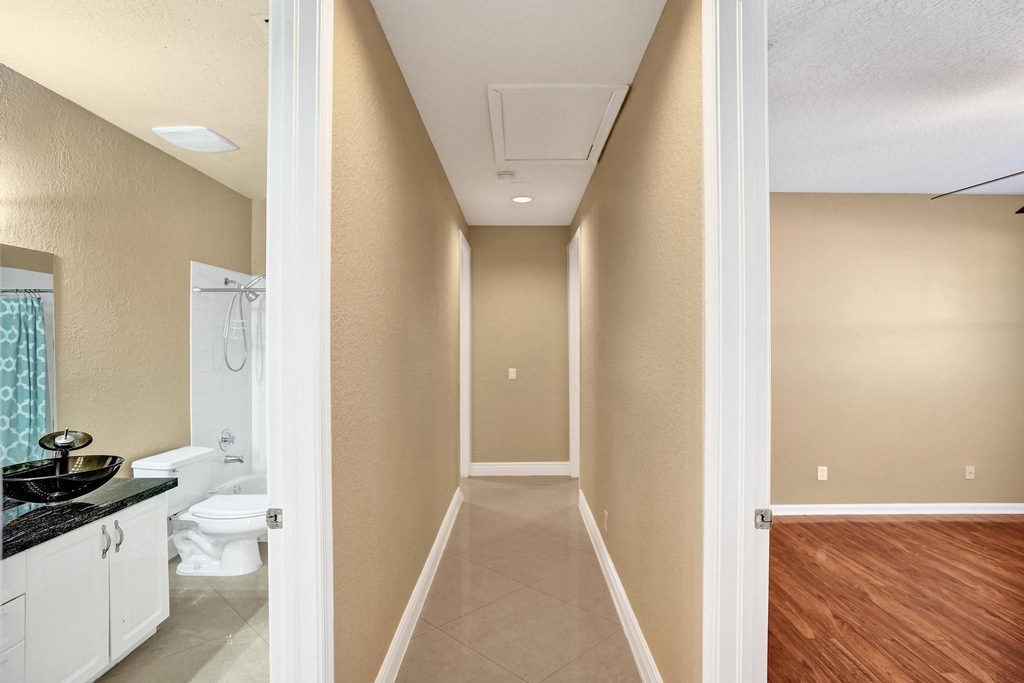 10255 Guatemala Street - Photo 17