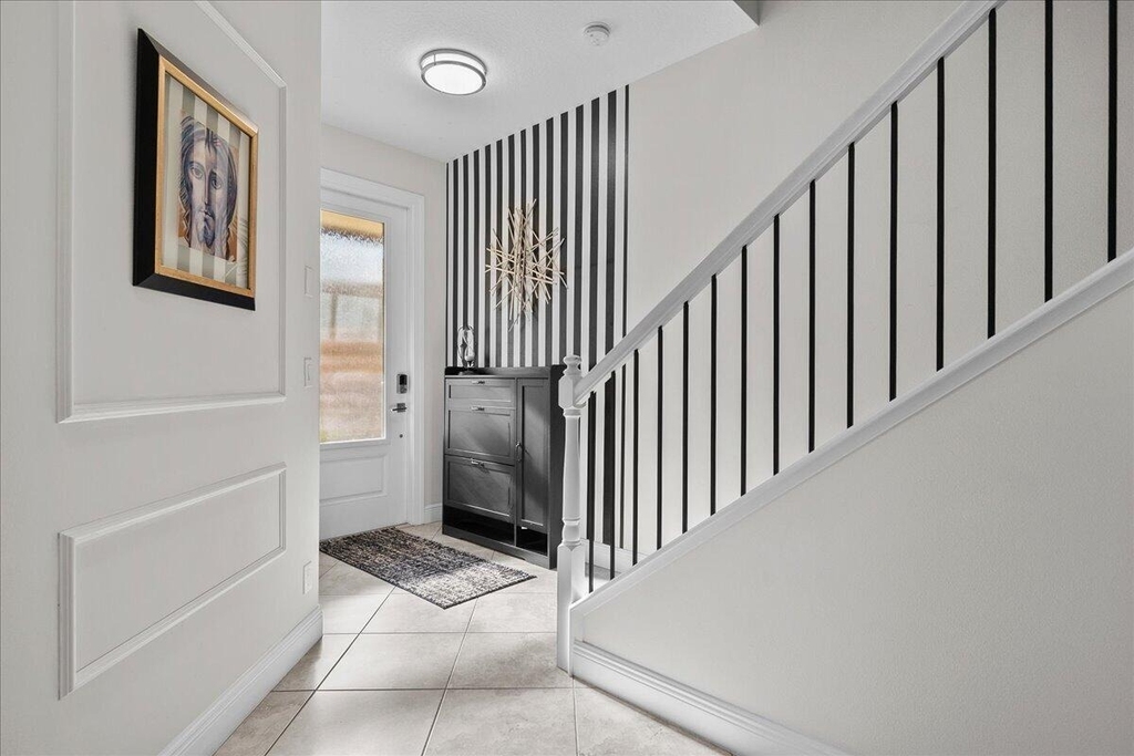 131 Sword Fern Place - Photo 4