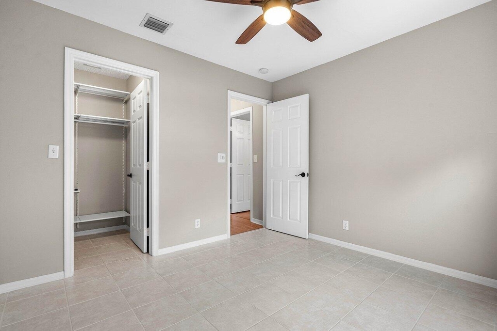 4303 Nw 1st Drive - Photo 21