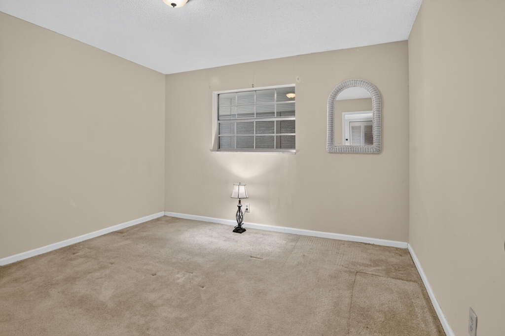 4140 Nw 44th Avenue - Photo 40