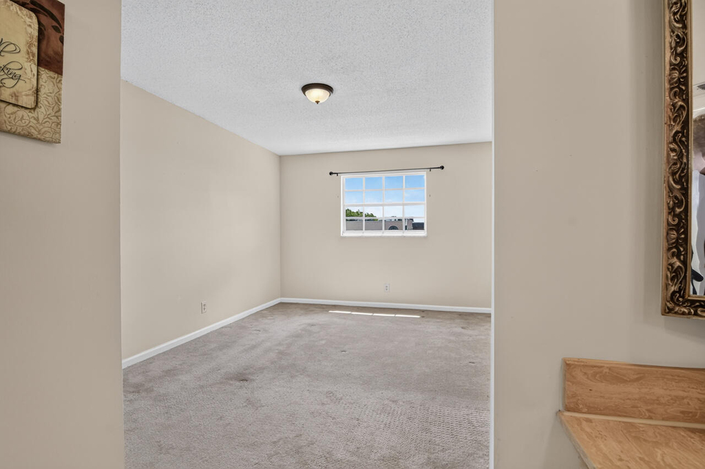 4140 Nw 44th Avenue - Photo 29
