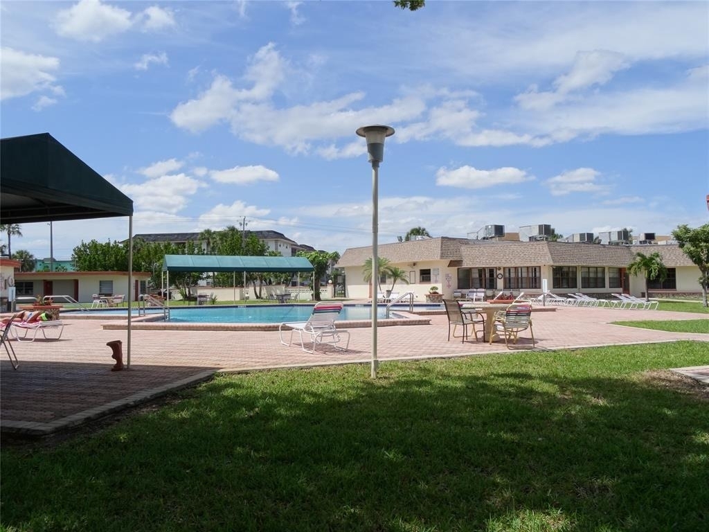 4140 Nw 44th Avenue - Photo 33