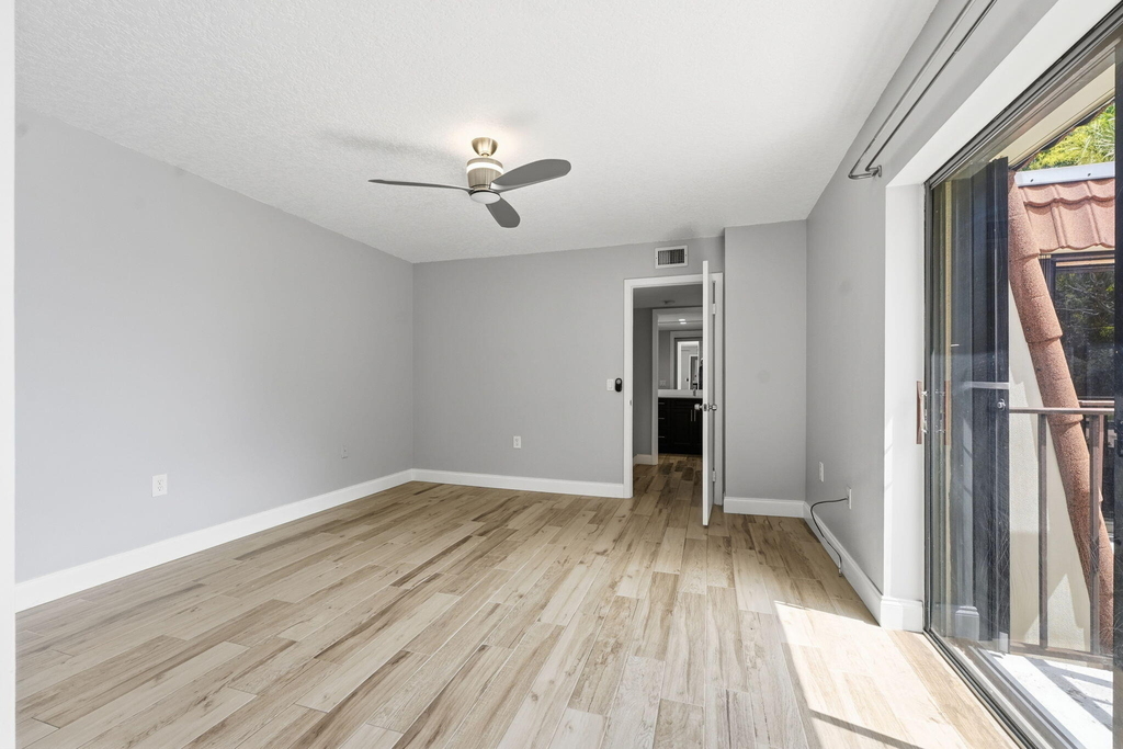 236 Charter Way - Photo 11