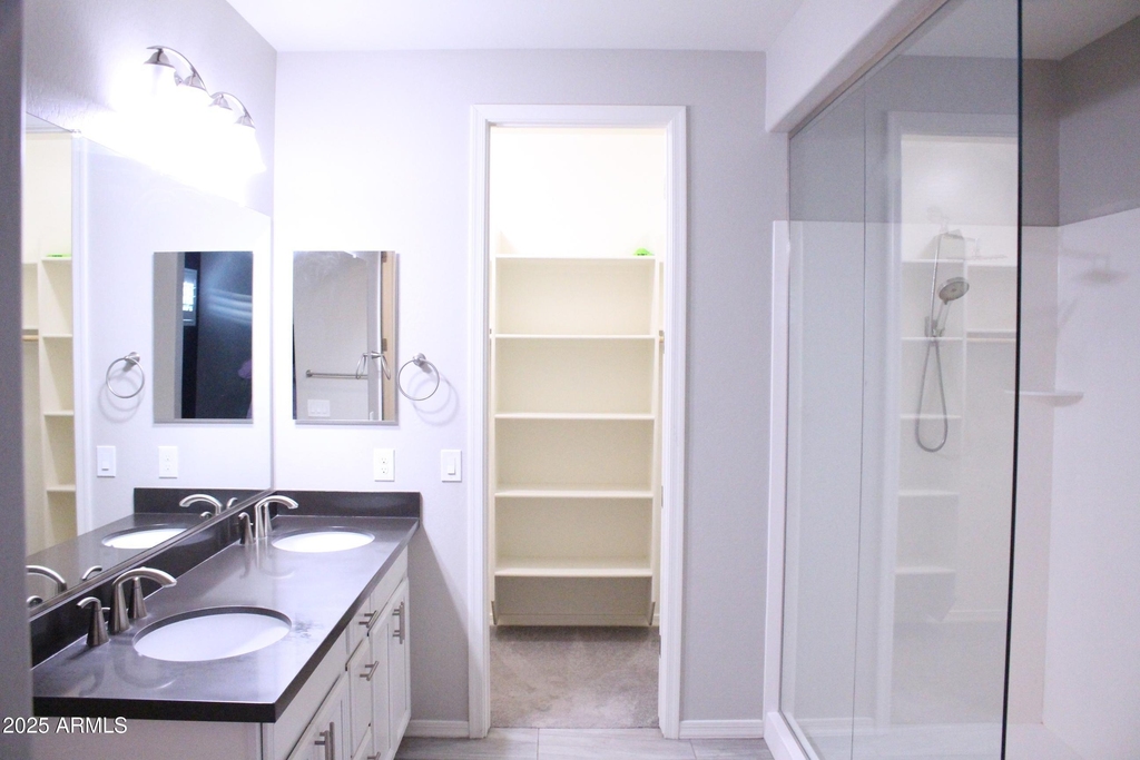 11554 W Lone Tree Trail - Photo 10