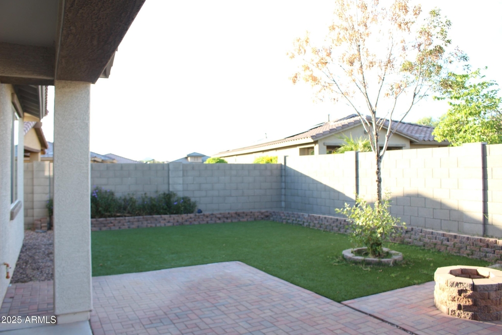 11554 W Lone Tree Trail - Photo 17
