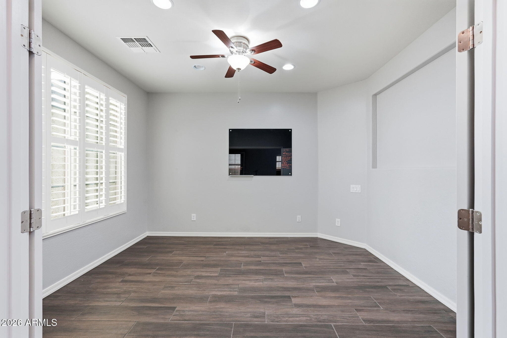 3546 E Ivanhoe Street - Photo 18