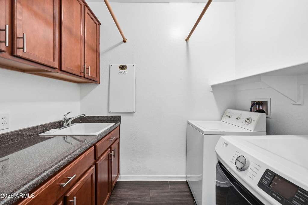 3546 E Ivanhoe Street - Photo 44
