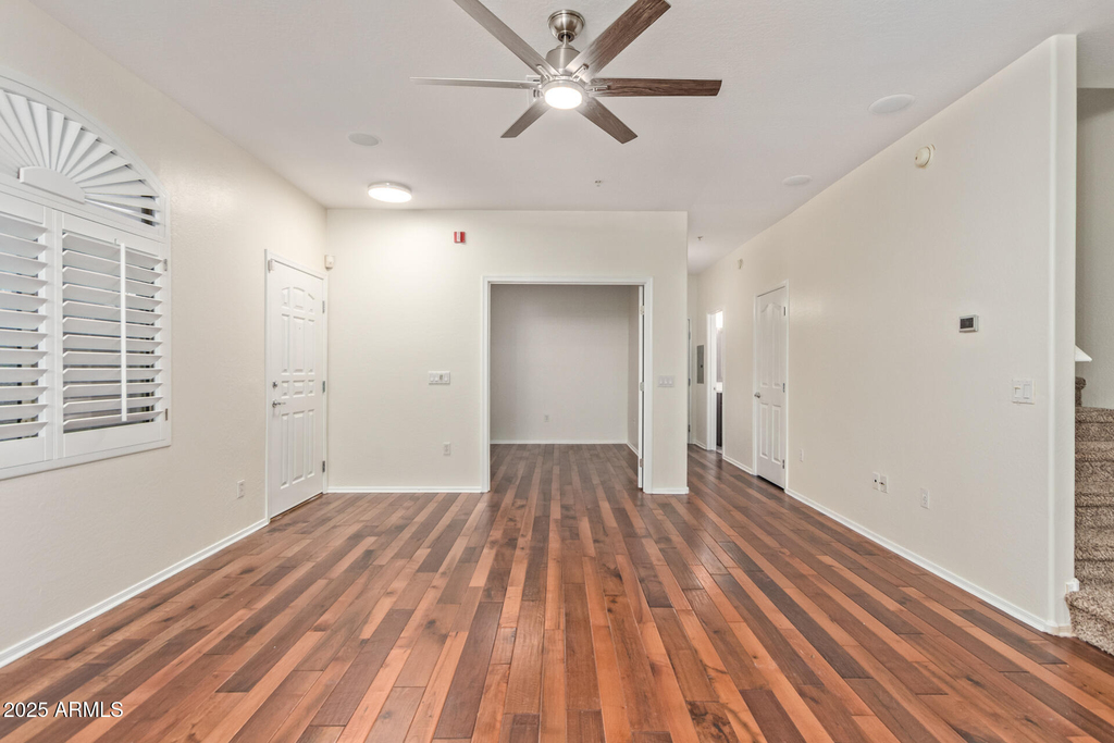 2150 E Bell Road - Photo 10