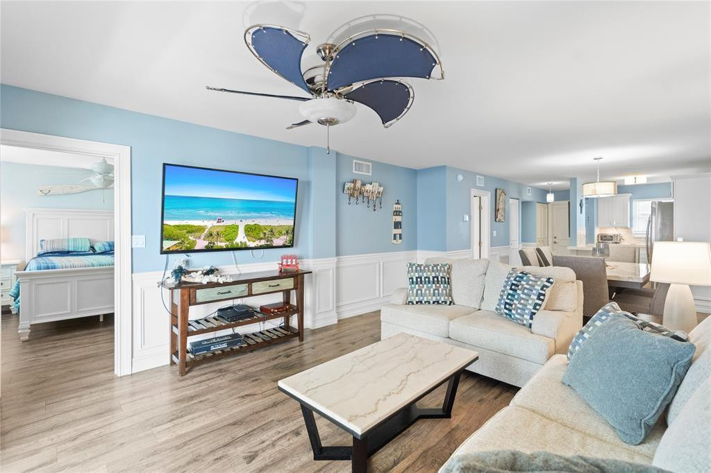 1161 Hillsboro Mile - Photo 4