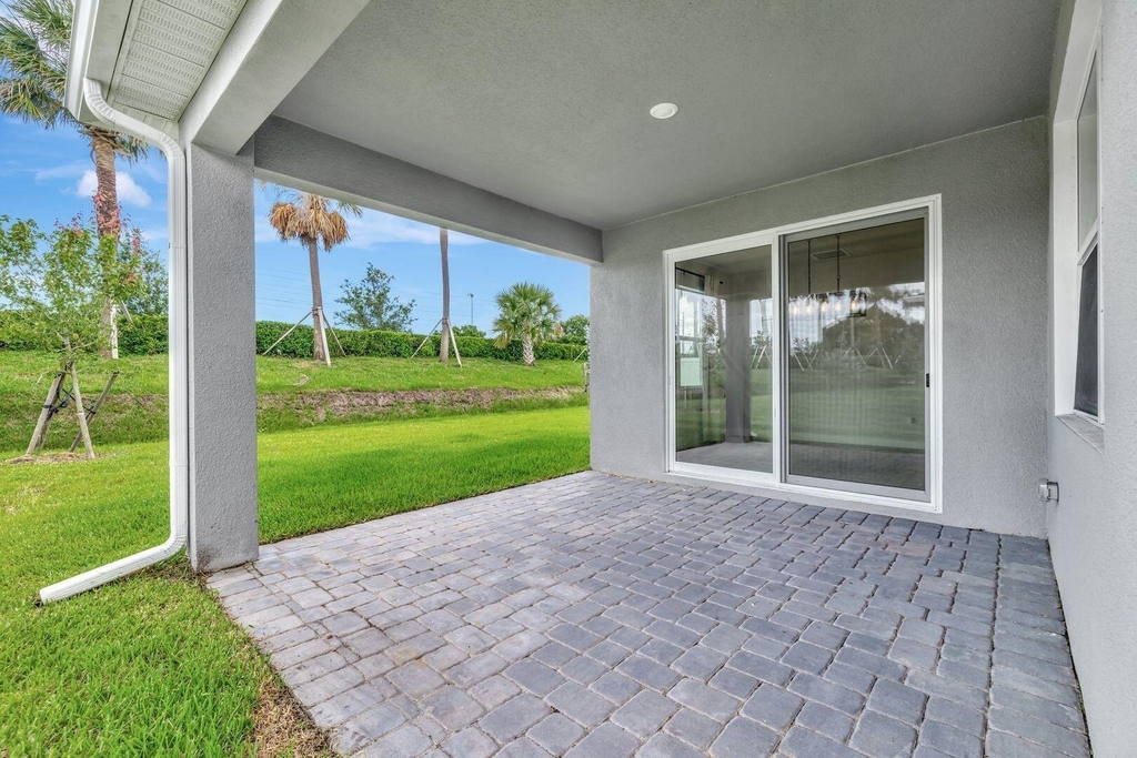 8606 Dahlia Circle - Photo 27