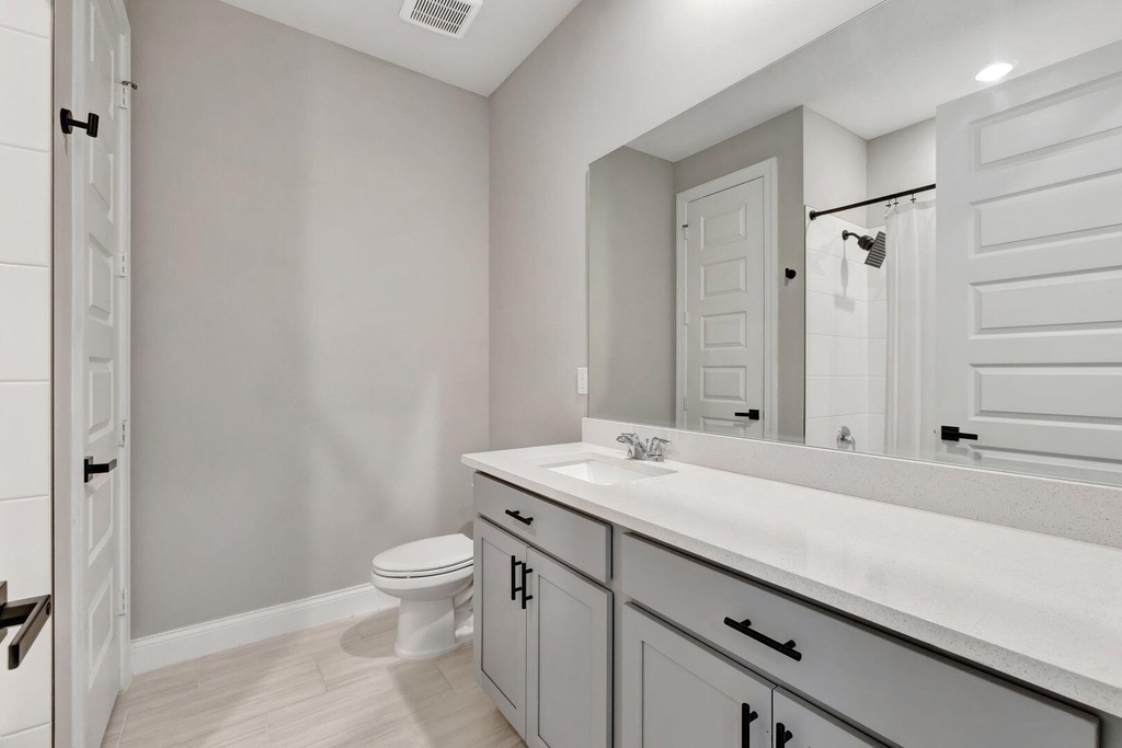 8606 Dahlia Circle - Photo 18