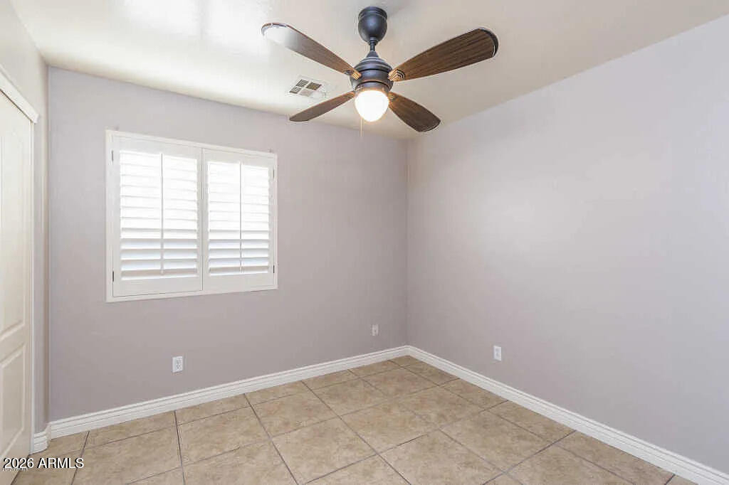 8319 W Whyman Avenue - Photo 13