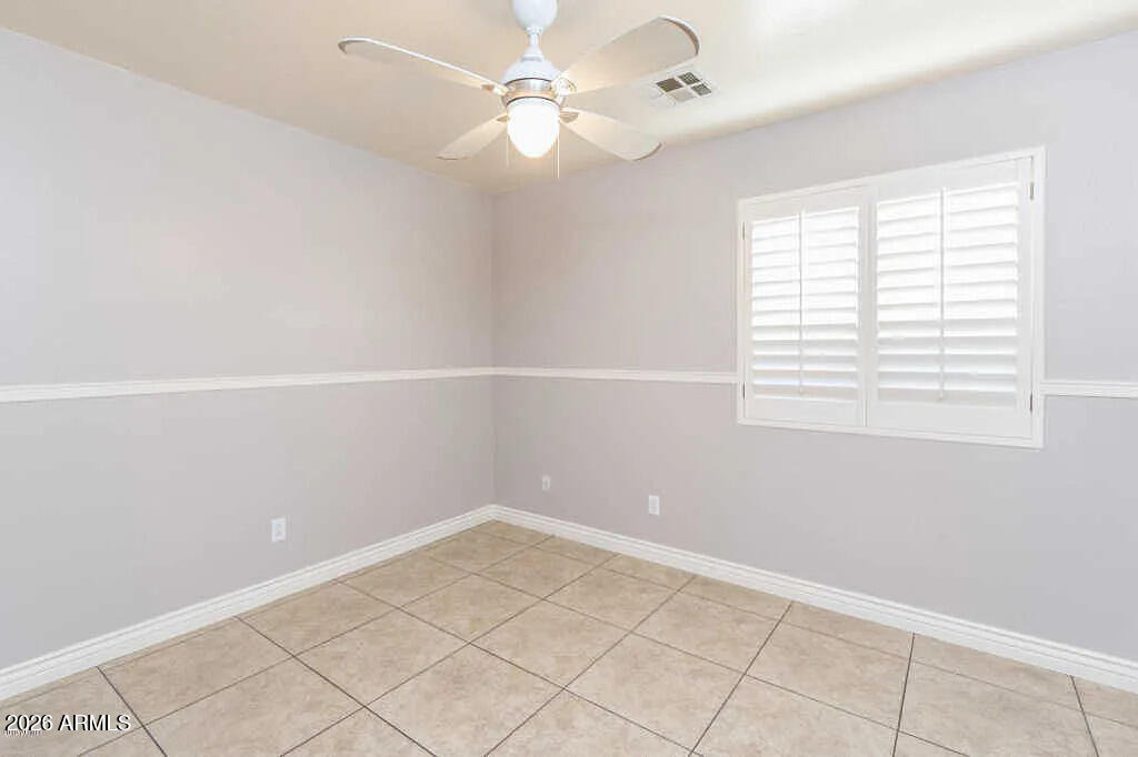 8319 W Whyman Avenue - Photo 12