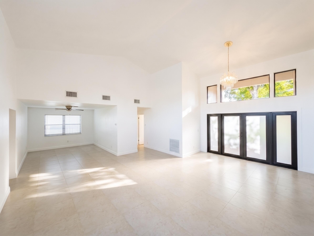 3257 Beechberry Circle - Photo 4