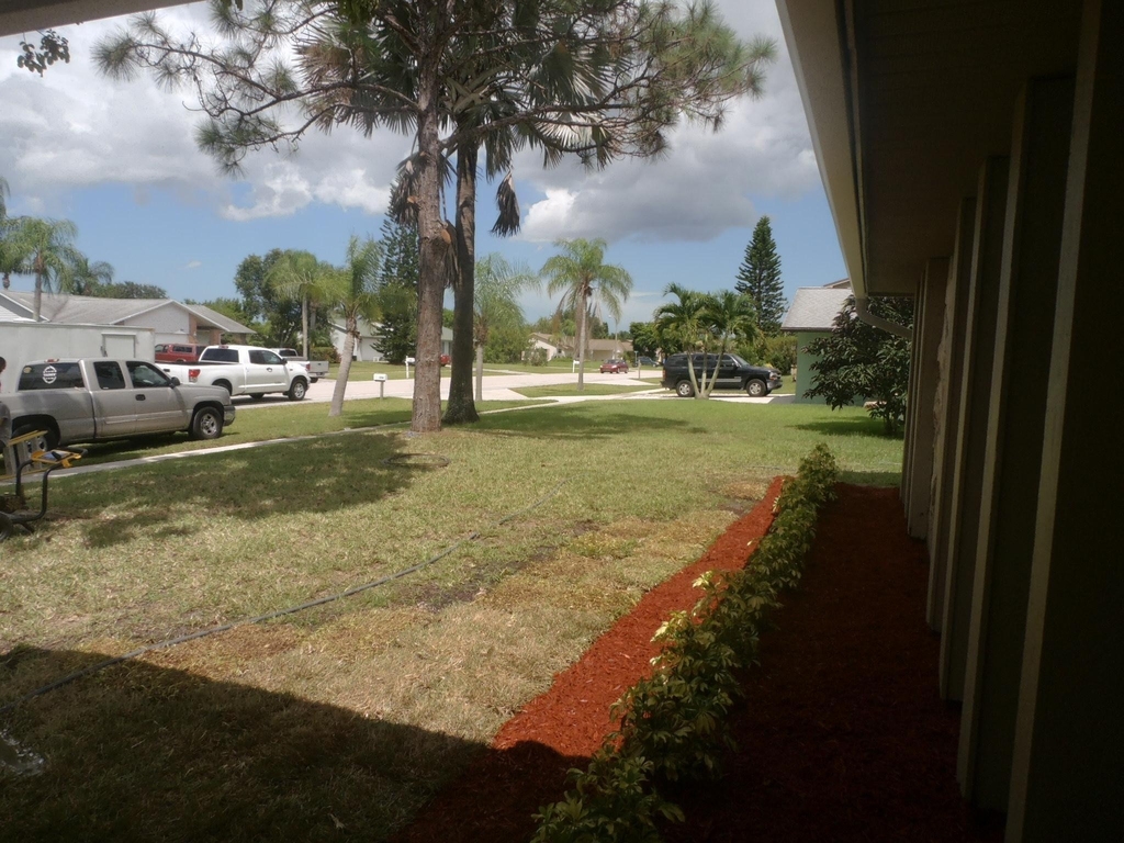 376 La Mancha Avenue - Photo 12