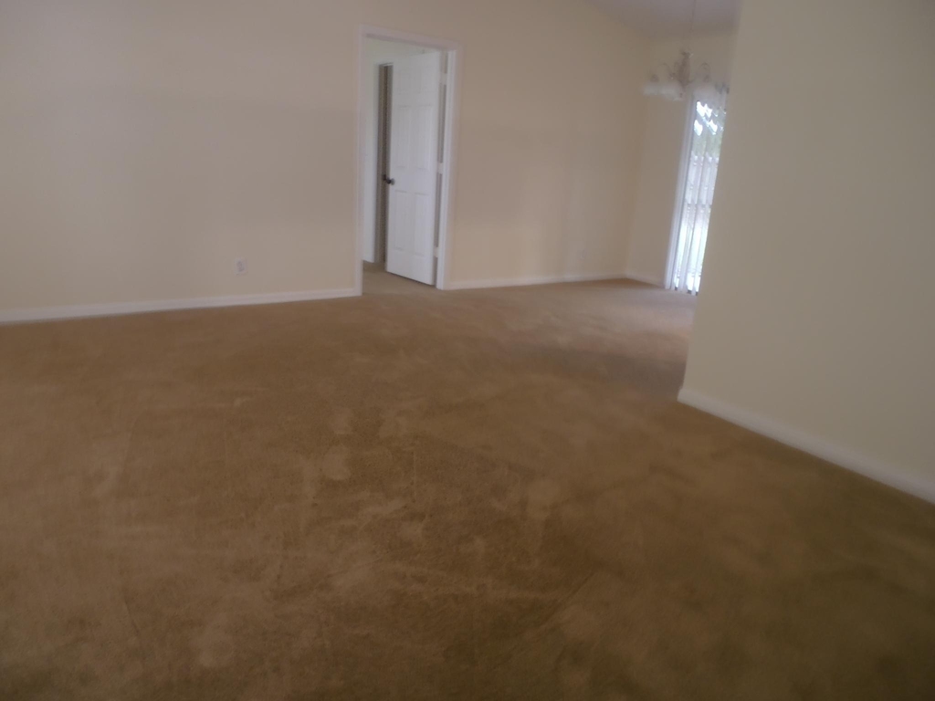 376 La Mancha Avenue - Photo 7
