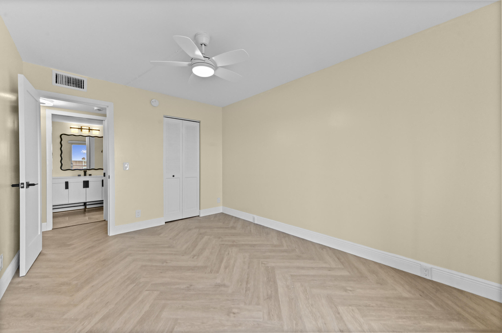 4055 Wolverton C - Photo 19
