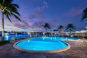 1 Las Olas Circle - Photo 4