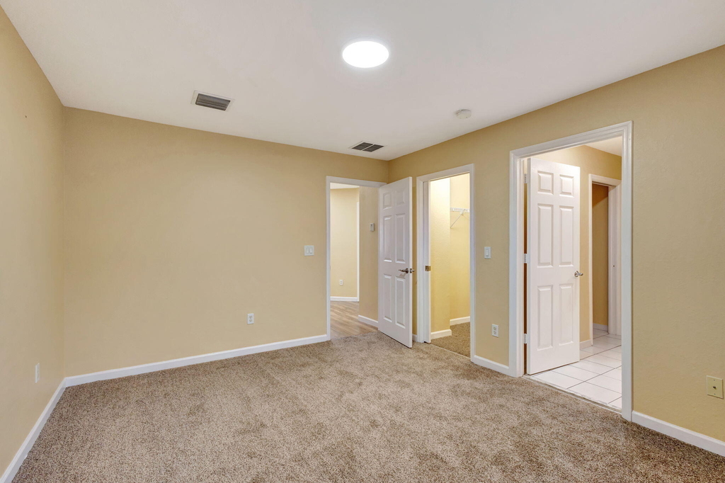 1302 Lucaya Drive - Photo 15