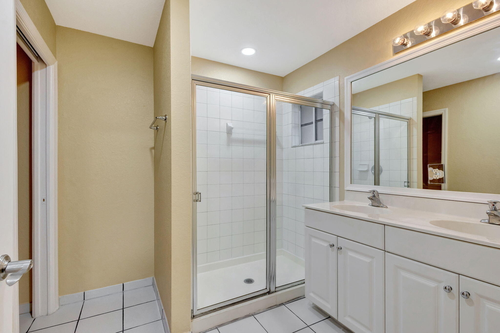 1302 Lucaya Drive - Photo 16