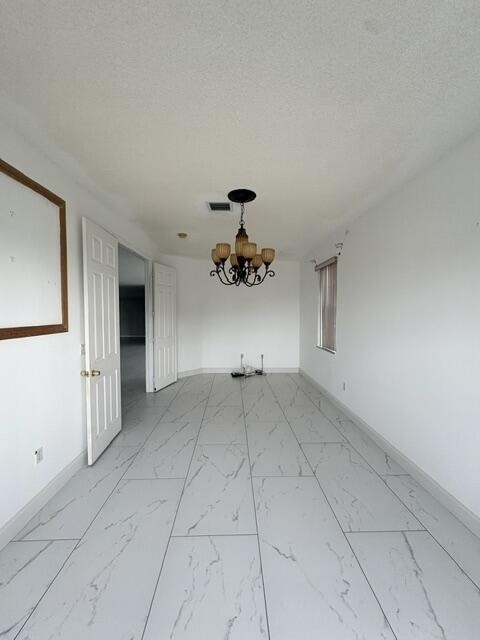 127 Saratoga Boulevard W - Photo 10