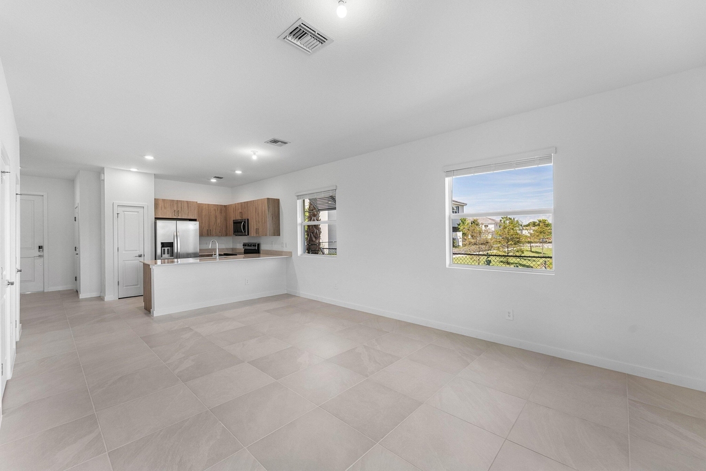 157 Lakeside Landing Court - Photo 5