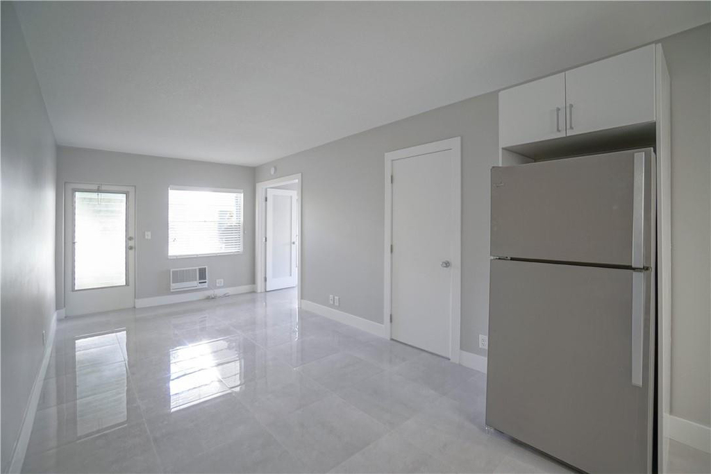 640 Ne 7th Avenue - Photo 4