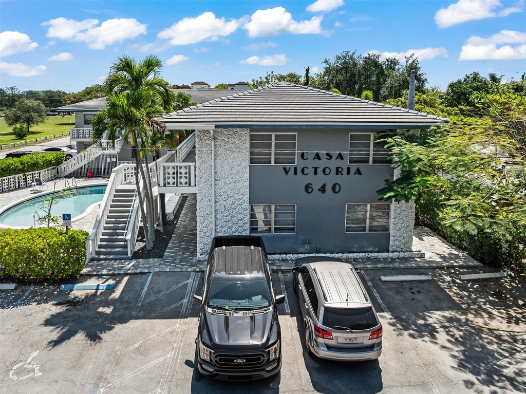 640 Ne 7th Avenue - Photo 15