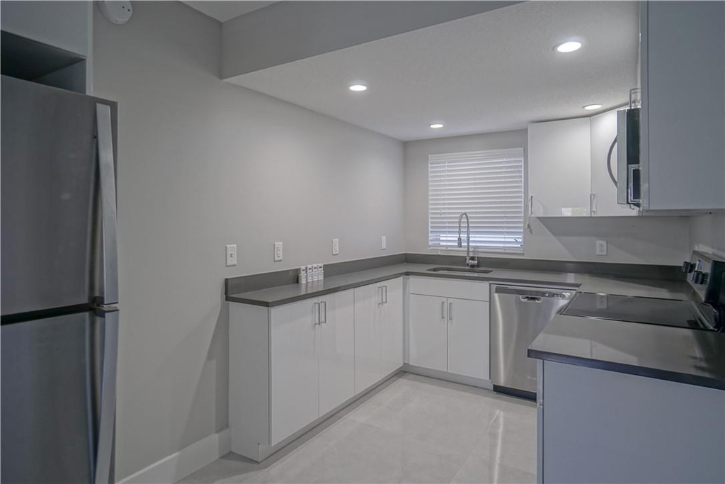 640 Ne 7th Avenue - Photo 3