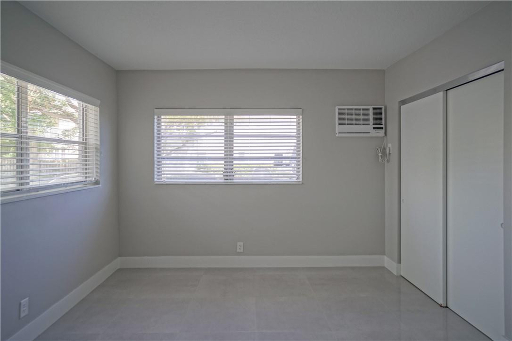 640 Ne 7th Avenue - Photo 8