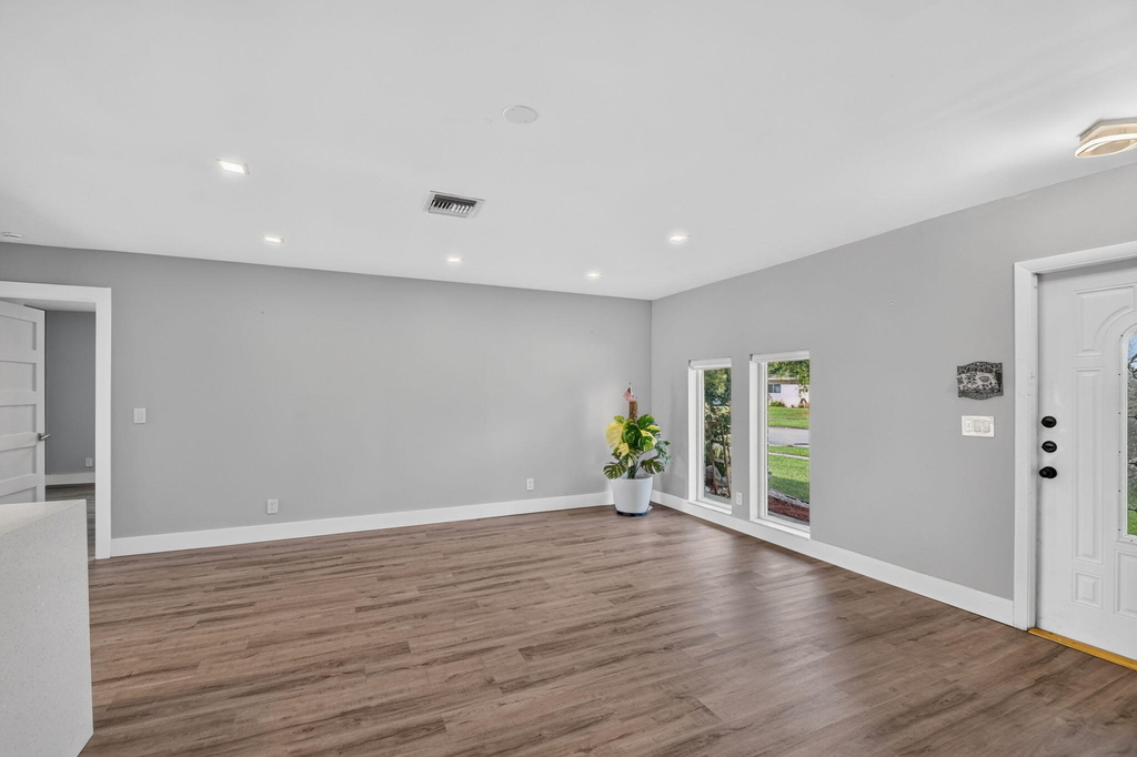 14624 Country Side Lane - Photo 5