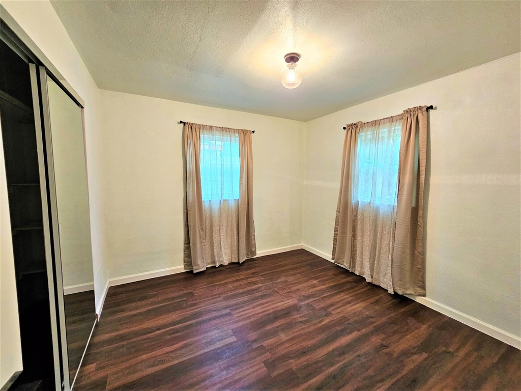 261 6th Court Sw - Photo 19