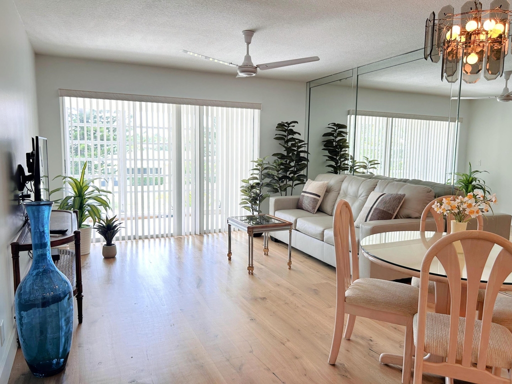 1030 Silk Oak Terrace - Photo 5