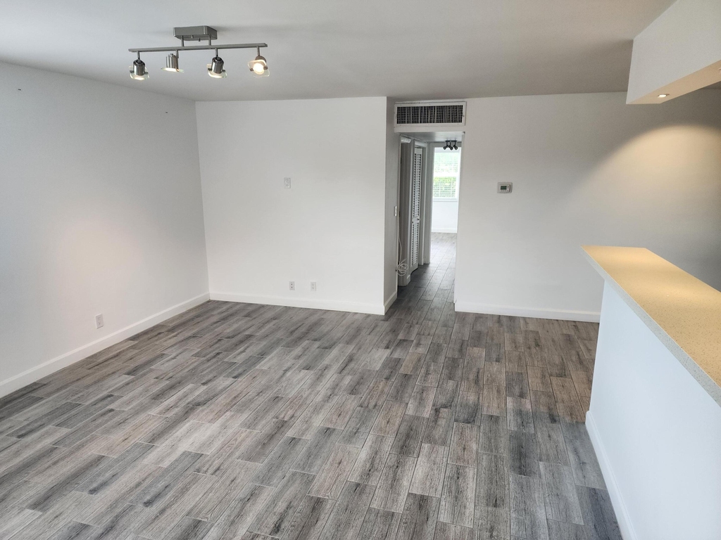 6200 Ne 22nd Way - Photo 18