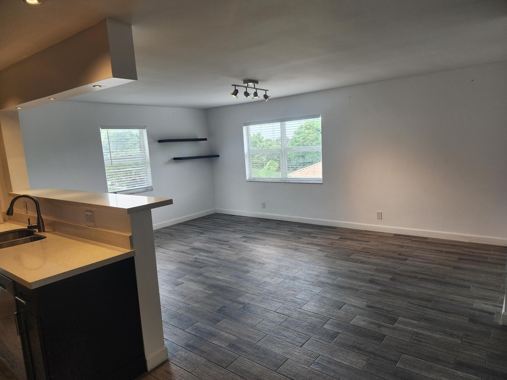6200 Ne 22nd Way - Photo 22
