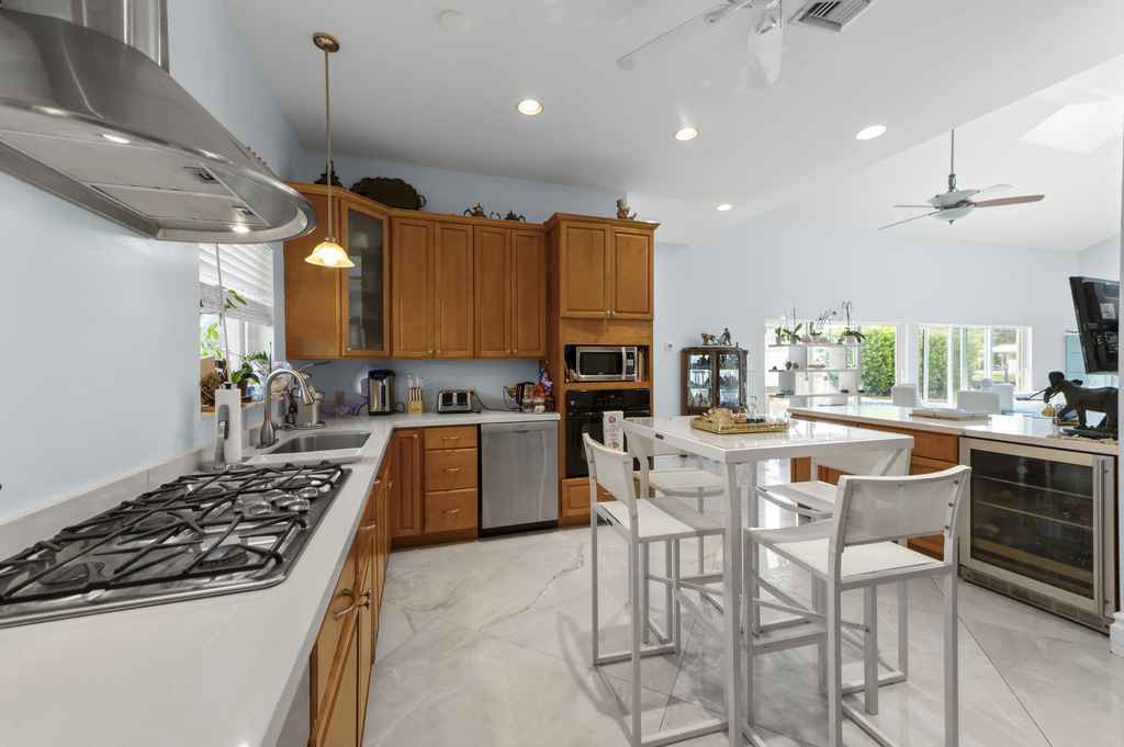 1516 Se 10th Street - Photo 9