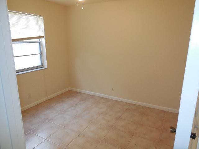 8393 Royal Palm Boulevard - Photo 22